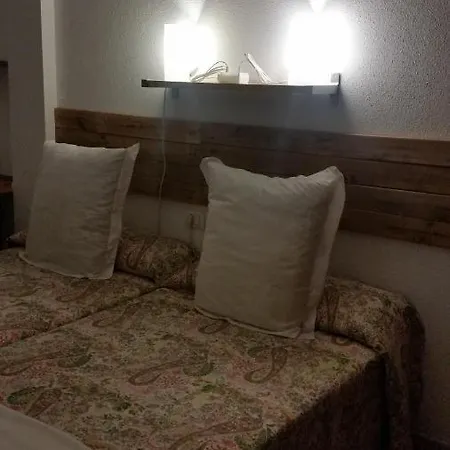 Habitación en casa particular Con Baño Privado *